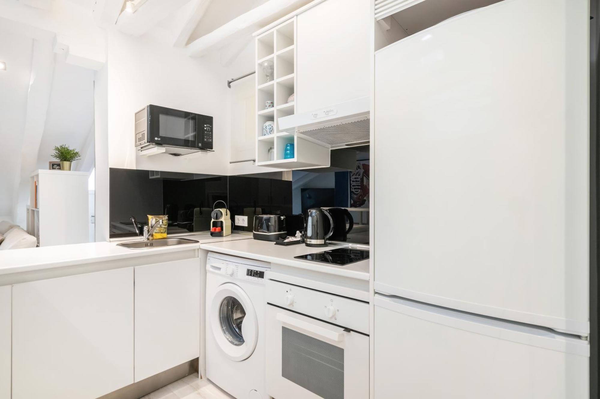 Cb21 Apartment Madrid Bagian luar foto