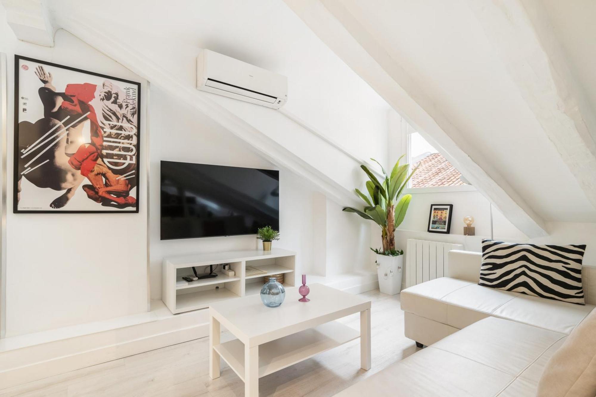 Cb21 Apartment Madrid Bagian luar foto